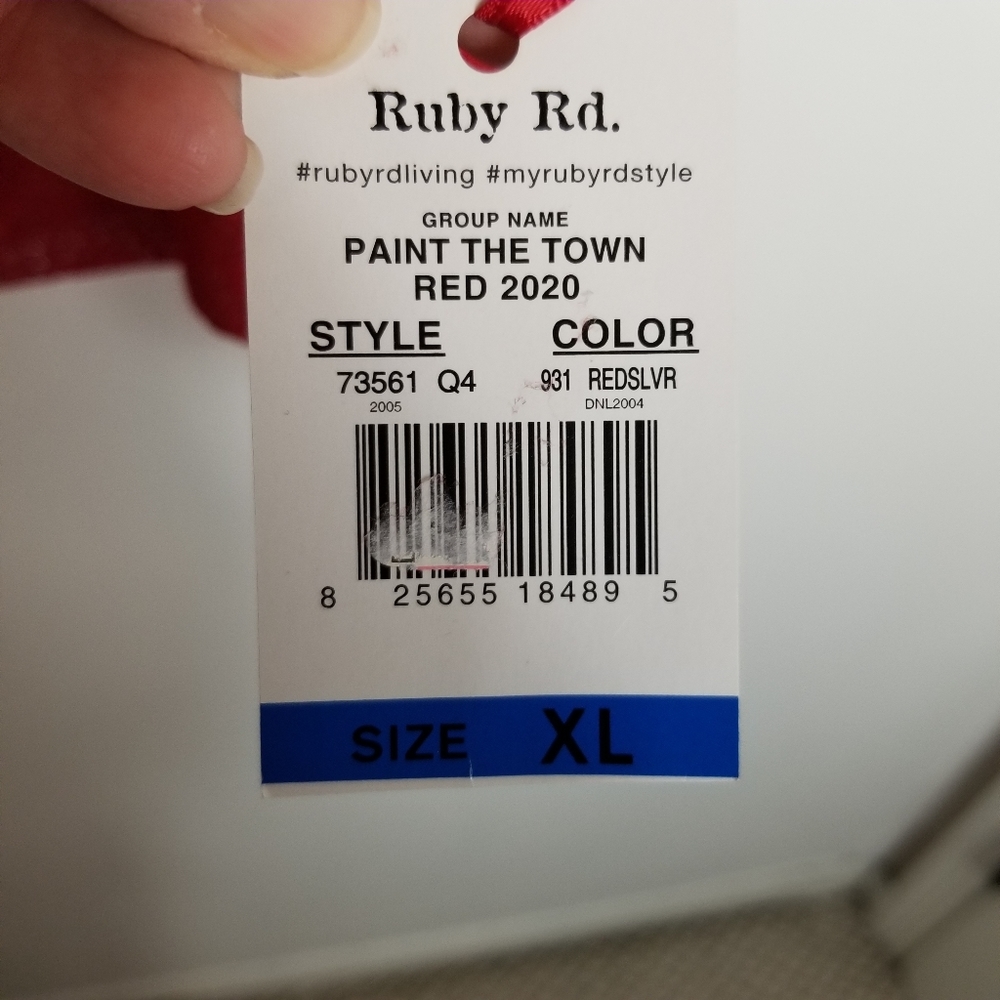 Ruby Rd Paint The Town Red Drape Neck Metallic Long Sleeve Top NWT - Picture 9 of 9
